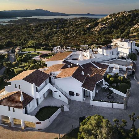 Готель Sulia House Porto Rotondo, Curio Collection By Hilton Екстер'єр фото