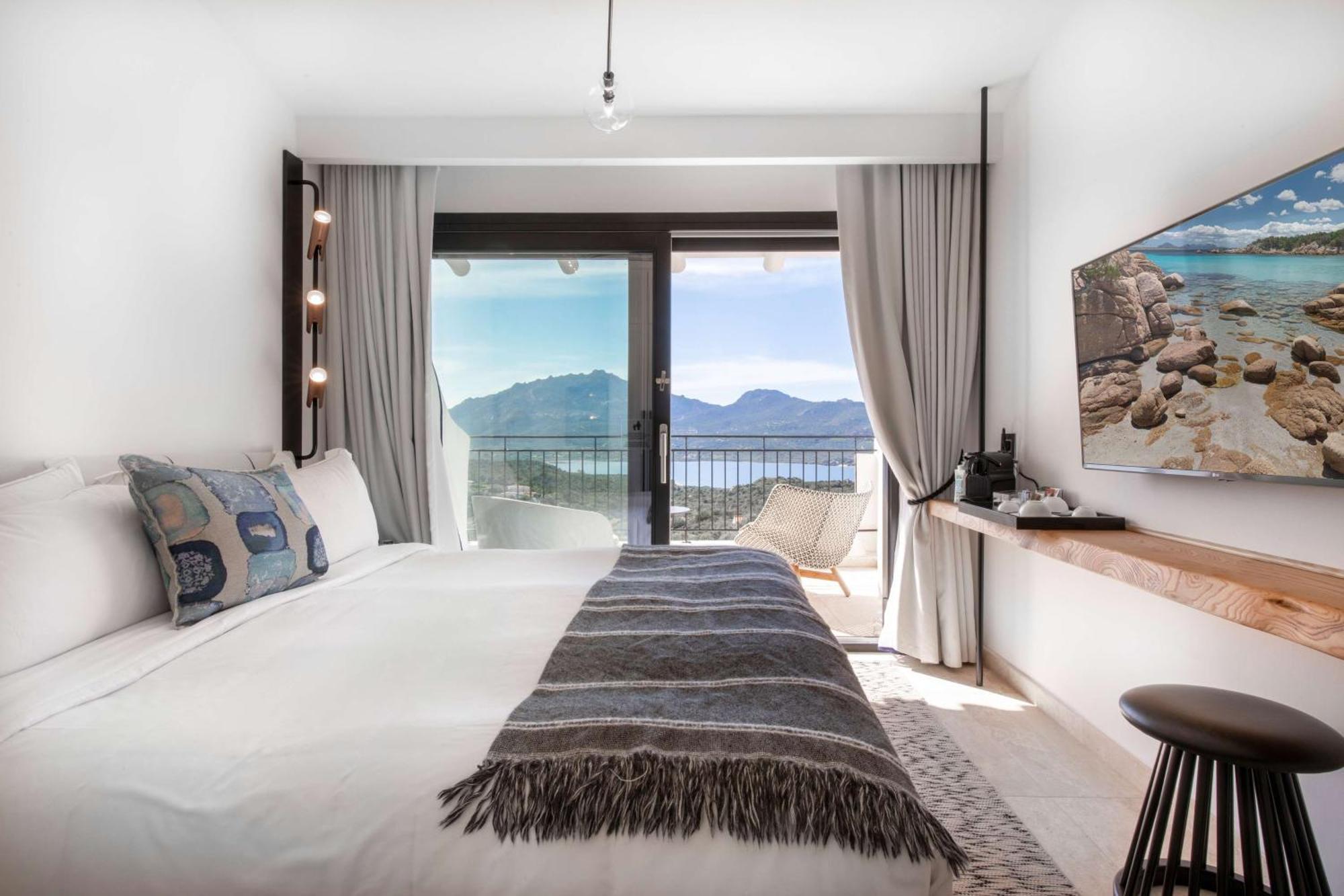 Готель Sulia House Porto Rotondo, Curio Collection By Hilton Екстер'єр фото
