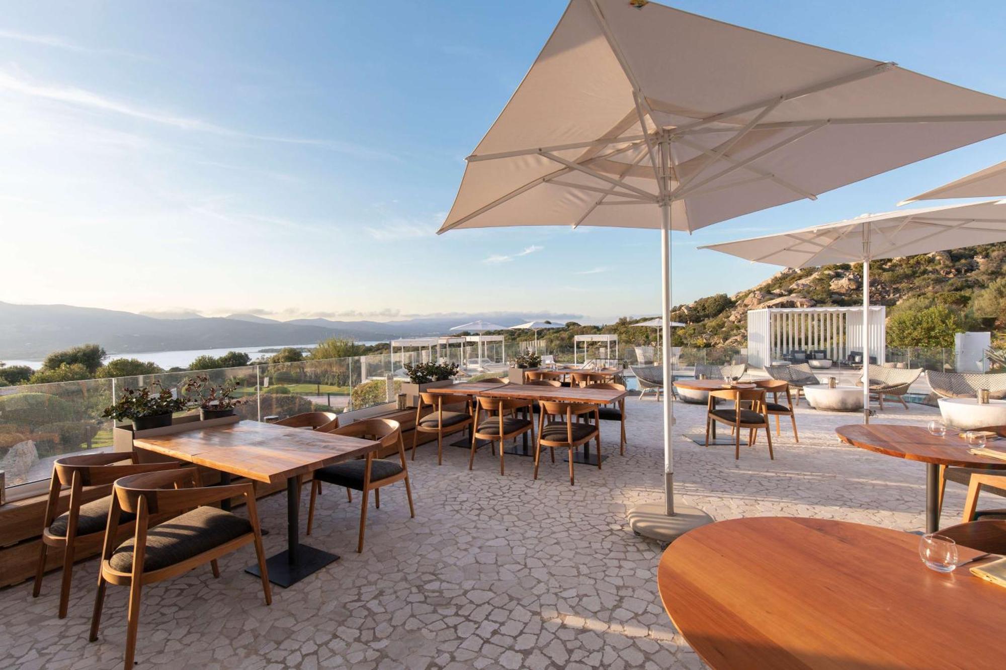 Готель Sulia House Porto Rotondo, Curio Collection By Hilton Екстер'єр фото