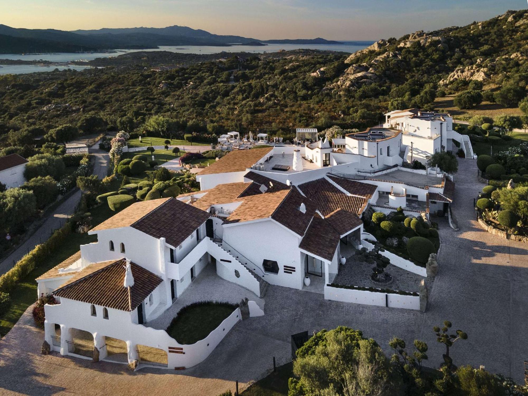 Готель Sulia House Porto Rotondo, Curio Collection By Hilton Екстер'єр фото