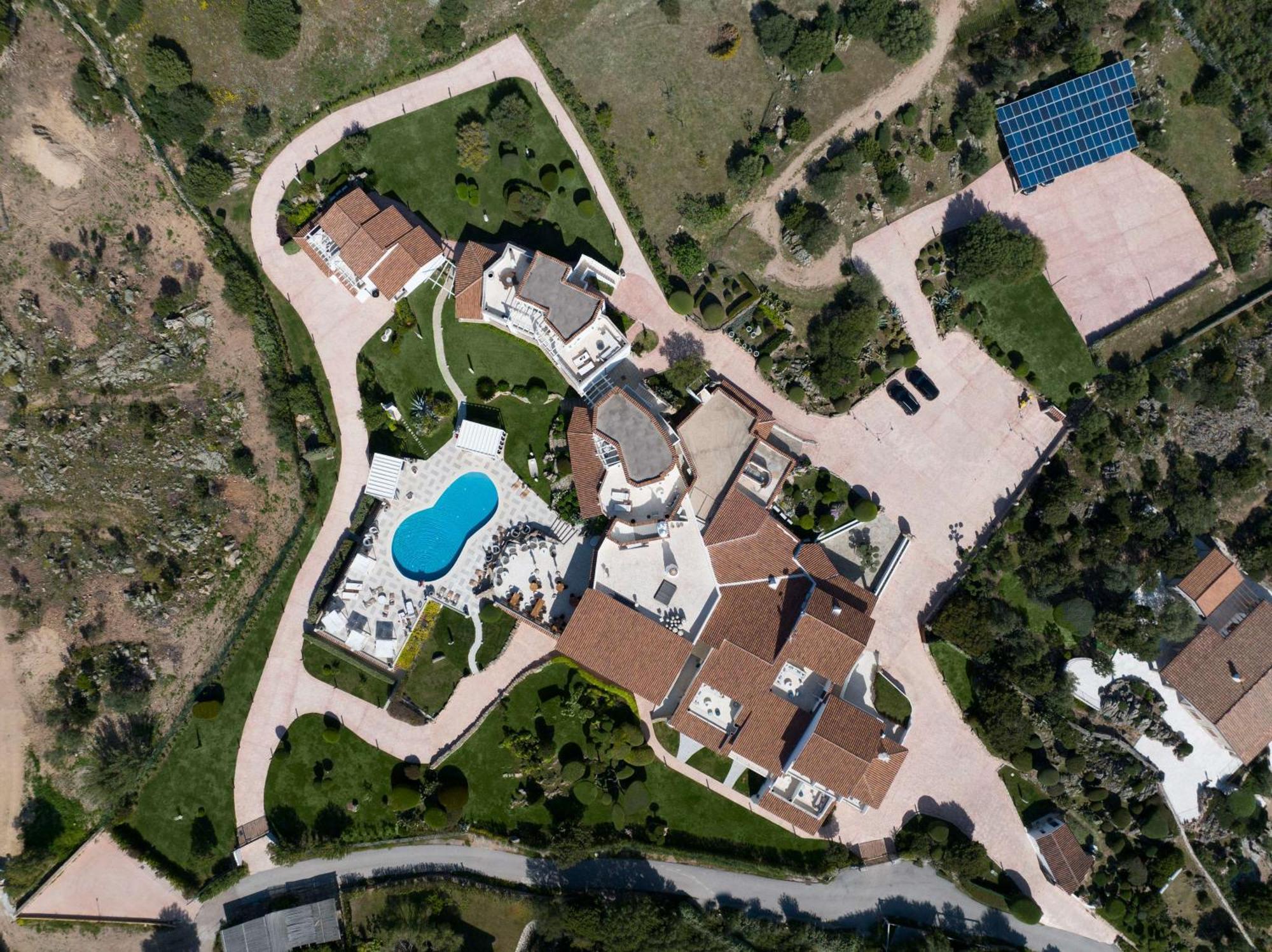 Готель Sulia House Porto Rotondo, Curio Collection By Hilton Екстер'єр фото